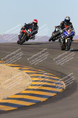 media/Dec-18-2022-SoCal Trackdays (Sun) [[8099a50955]]/Turns 9 and 10 Set 2 (1055am)/